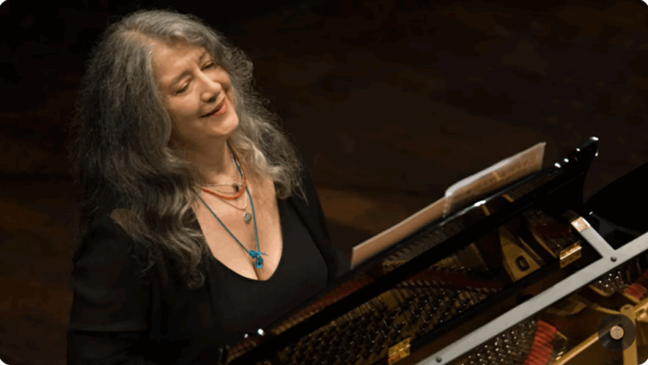 Interlude: Argerich spiller Pletnev