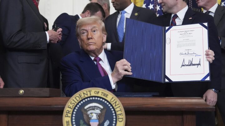 Trump går til krig mot Californias planlagte forbud mot bensinbiler