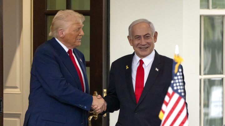 Norge av i dag: Trump MÅ tolkes, Israel MÅ fordømmes