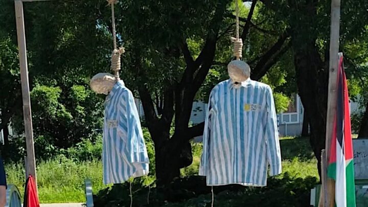 Sverige: Palestina-demonstranter «hengte» jødiske dukker