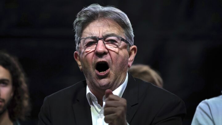 Fransk ytre venstre-leder hvit­vasker islams tilsløring av kvinner