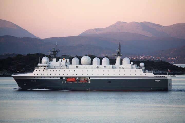 Fiskerienes politiske vanvidd – del 4: På vei mot krig med bind for øynene