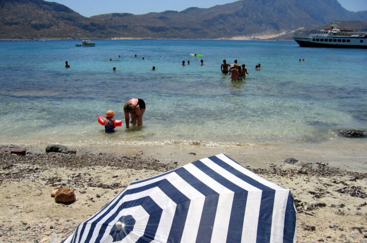 Økonomiske utfordringer rammer de svakeste: Sommerferien blir for dyr for mange