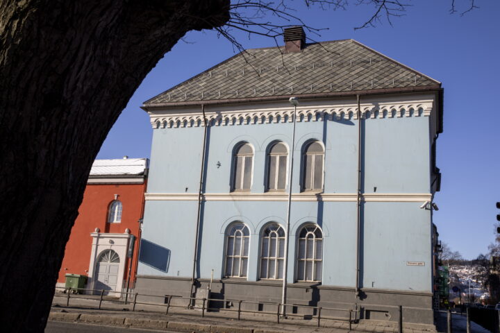 Trondheim vil stenge gate ved synagogen; jødiske innbyggere føler seg utrygge