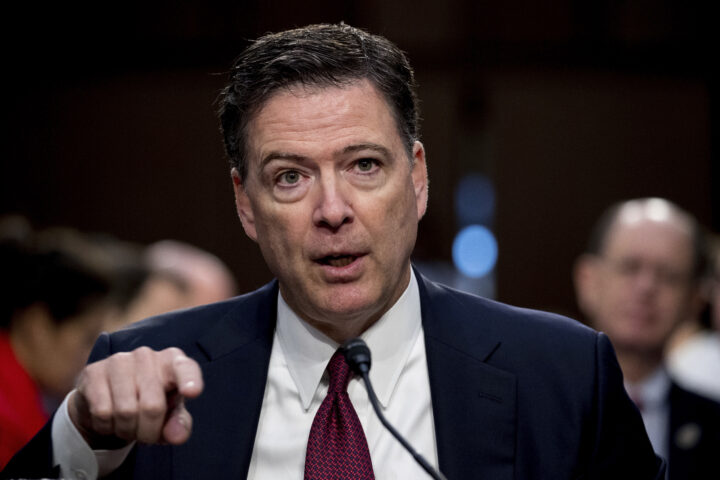 James Comey spurte kona før han la ut «86 47» på Insta&nbsp;<span>(+)</span>