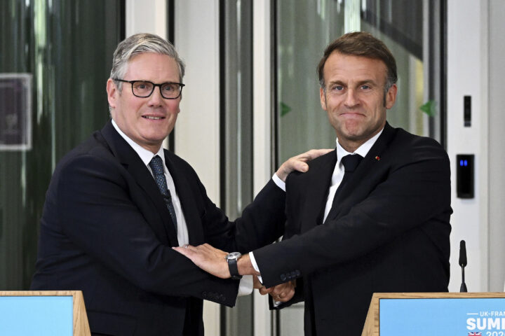 Macron og Starmer ror i samme båt mot undergangen