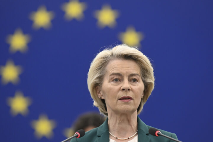 Ursula von der Leyen overlevde mistillitsvotum