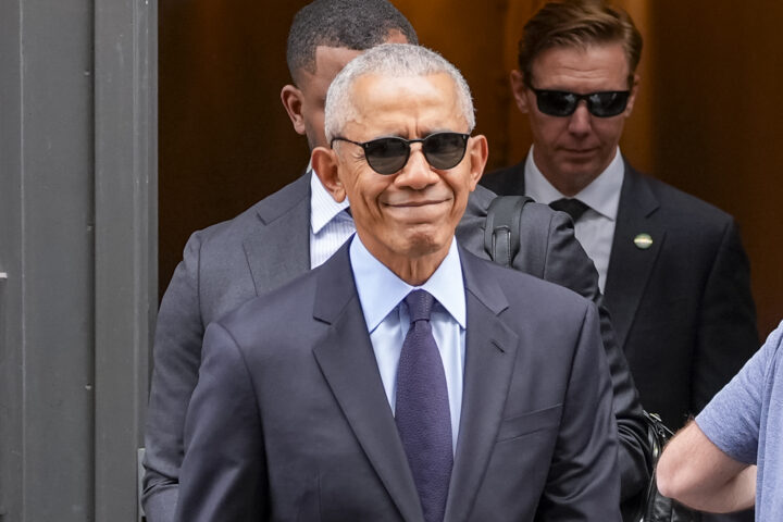 Obama-talsmann kommenterer kupp-planene mot Trump