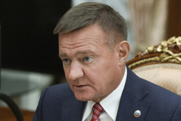 Stemningsskifte i Russland - krigen er blitt "hellig" og oppofrelse kreves