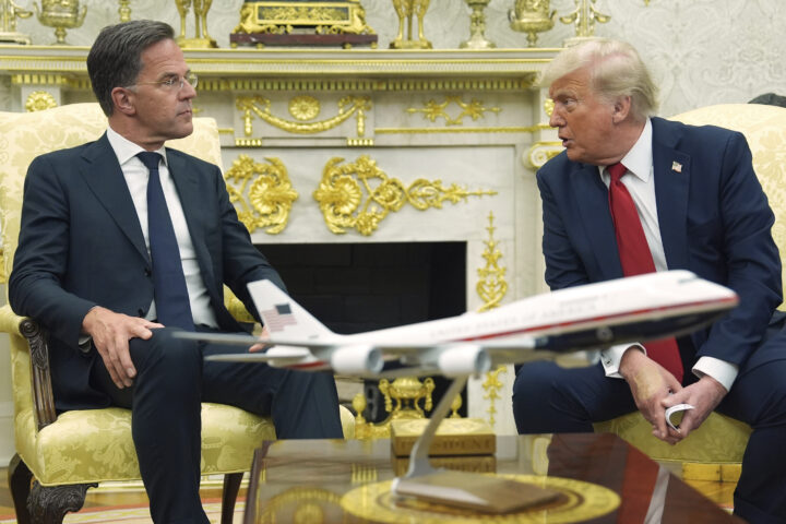 Rutte hos Trump: Store våpen&shy;pakker til Ukraina, Europa betaler