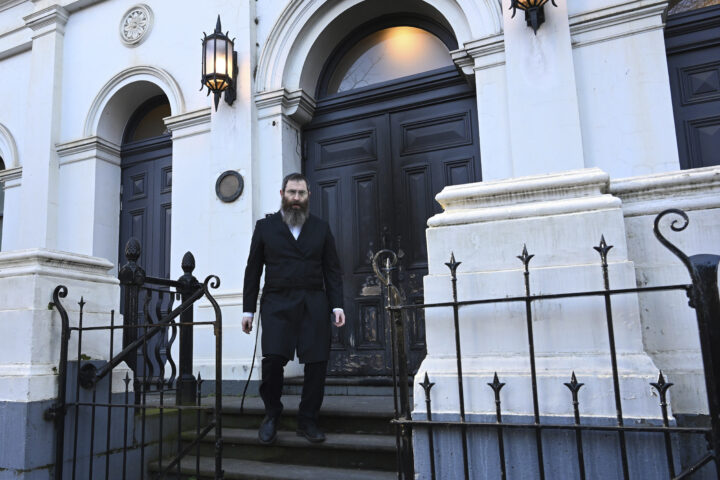 Satte fyr på synagoge i Melbourne