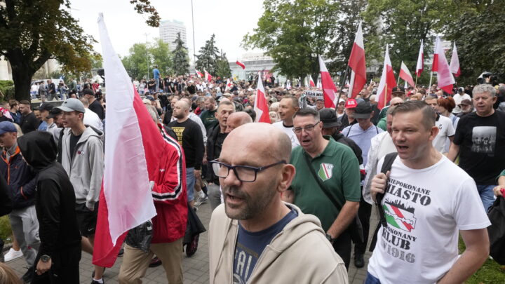 Polen: Protester mot inn&shy;vandring i over 80 byer