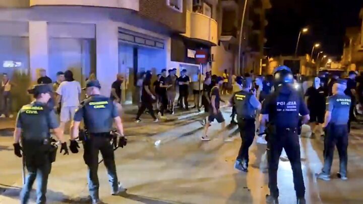 Opptøyer i Spania etter at unge marokkanere angrep eldre spanjol