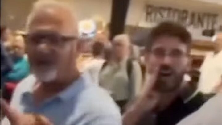 Jødisk far overfalt på bensin­stasjon i Italia