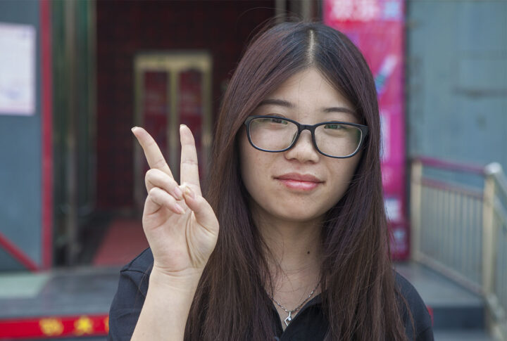 Kinesiske universiteter opp&shy;fordrer til mer bruk av kunstig intelligens, ikke mindre