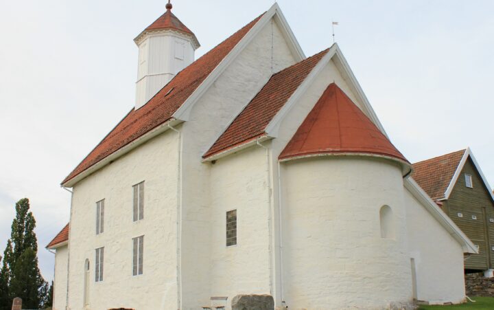 Balke kirke (c.1170).