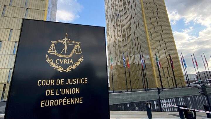 EU-domstolen under­kjenner Italias definisjon av trygge land for migranter