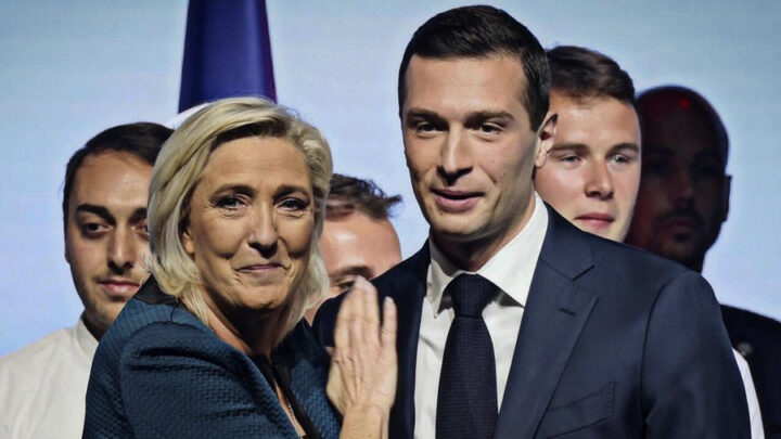 Frankrike: Marine Le Pen 18 prosent over Macron i fersk menings&shy;måling