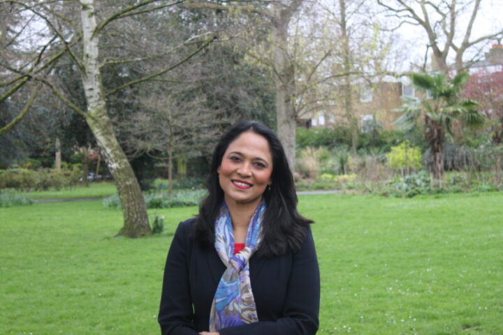 Britisk statssekretær avgår etter å ha blitt avslørt for hykleri