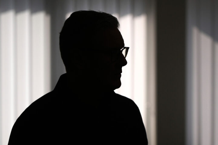 Huckabee: Storbritannia hadde aldri vunnet 2. verdens&shy;krig med Starmer ved roret