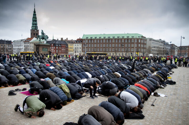 Har vi menneske­rettigheter, eller har Allah?