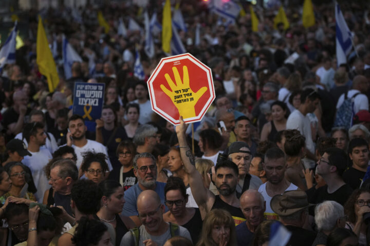 Hundretusener samlet i Tel Aviv i massive gisselprotester