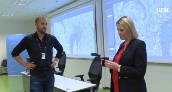 Hellas vil innføre fotlenker for utviste asylsøkere – Sylvi vurderte det samme i 2016