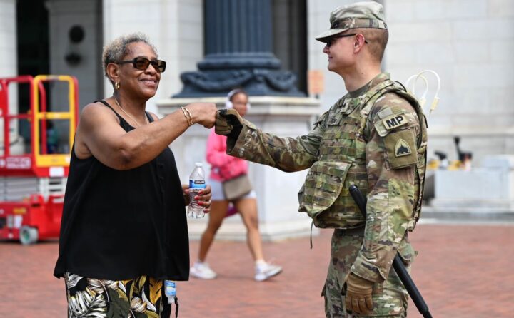 Svarte i Chicago ber om nasjonal&shy;garden. TV 2s USA-ekspert: Sludder og pølsevev