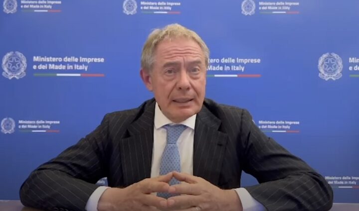 Italias nærings­minister: – Green Deal har mislyktes og må omgjøres straks