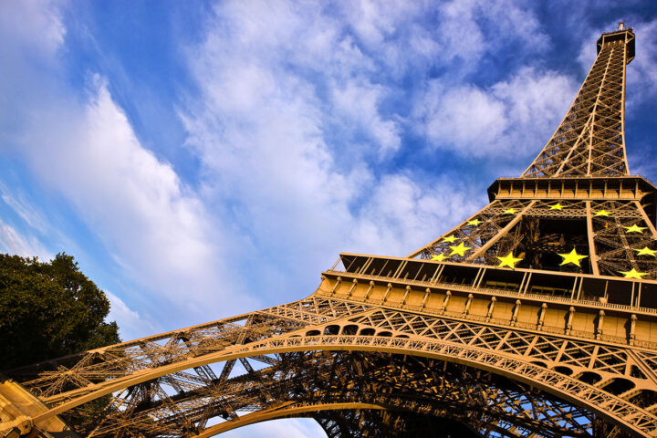 Staten har feilet: Frankrike vil beskatte folket for myndig&shy;hetenes feilgrep