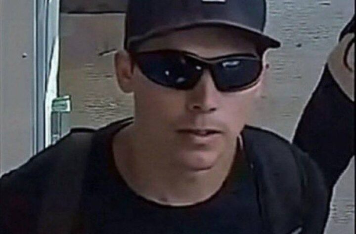FBI har navnet og gode bilder på Charlie Kirks drapsmann