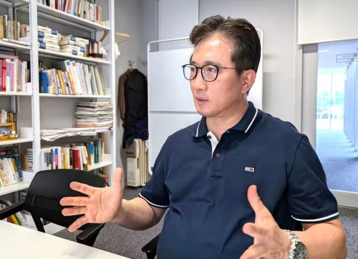 Avhoppet nord&shy;koreansk diplomat avkler «et sam&shy;funn mettet av umoral og urettferdig&shy;het»