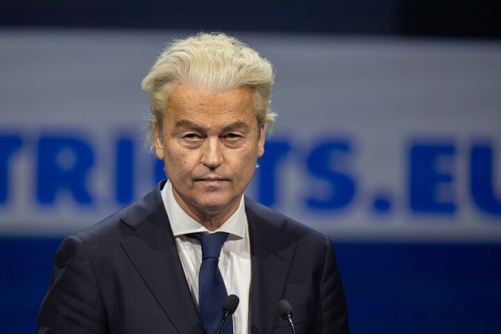 Nederland: Geert Wilders gjen&shy;opptar valg&shy;kampen efter døds&shy;trusler med kamikaze&shy;droner