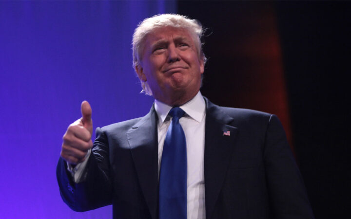 USA: Føderal dommer opp&shy;hever Bidens transkjønns&shy;lovgivning