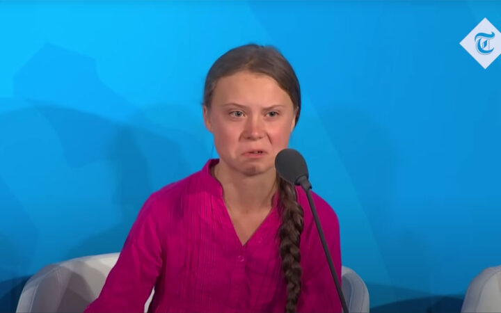 Trump om Greta Thunberg: – Hun er bare en bråk&shy;maker, først var det klima, nu er det Gaza