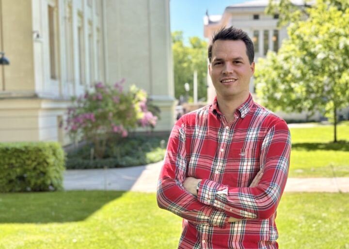 Slakter aldersgrense på sosiale medier: – Forslaget må skrotes