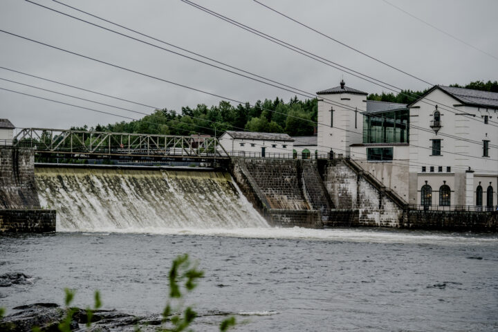 Kraftaksjer hardt rammet av regjeringens forslag om innføring av grunnrenteskatt