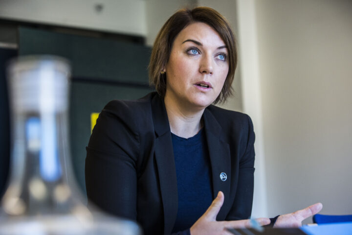 Som forventet: Elbiler får full moms fra 2027