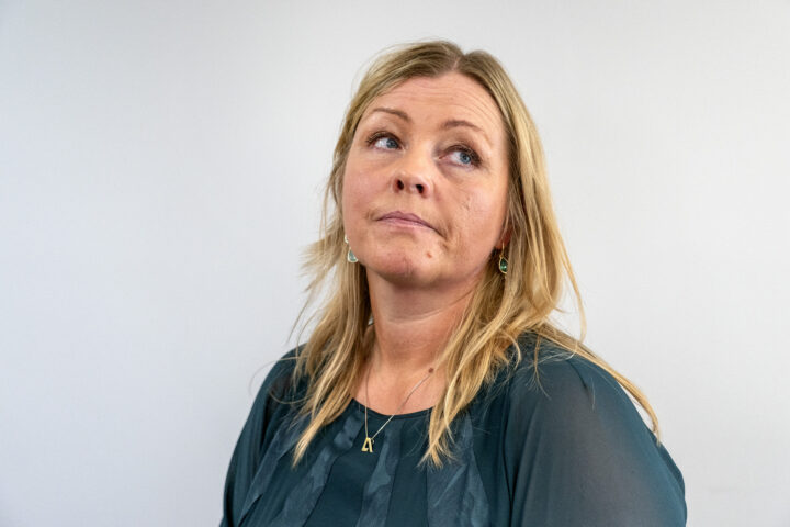 Regjeringen innrømmer integreringssvikt – lanserer ny kontrakt uten konsekvenser