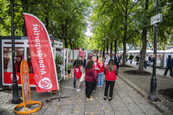 LO-nestleder advarer mot penge&shy;makt etter å ha gitt en kvart milliard til venstresiden