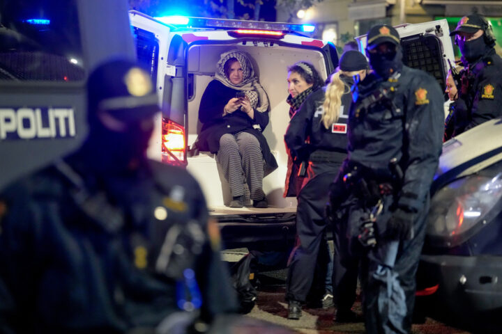 22 pågrepet etter dramatikk utenfor Ullevaal stadion