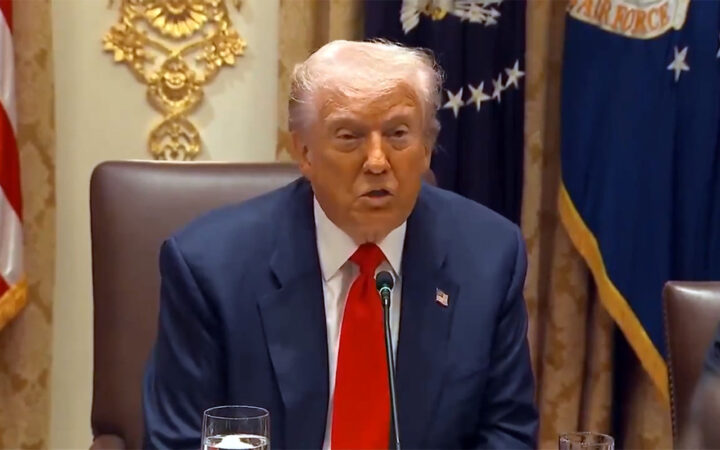 Trump: Om Hamas ikke av&shy;væpner seg selv, gjør vi det «hurtig og kan&shy;skje med vold»