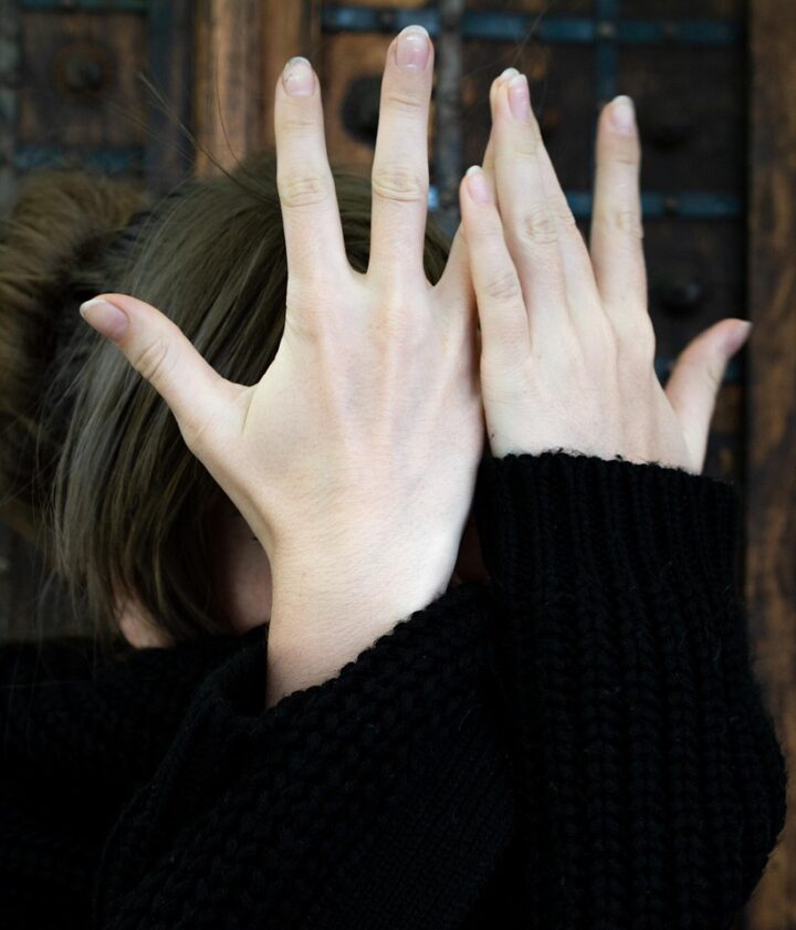 Syriske foreldre drapstruer sine døtre i Danmark: «De må ikke bli for danske»