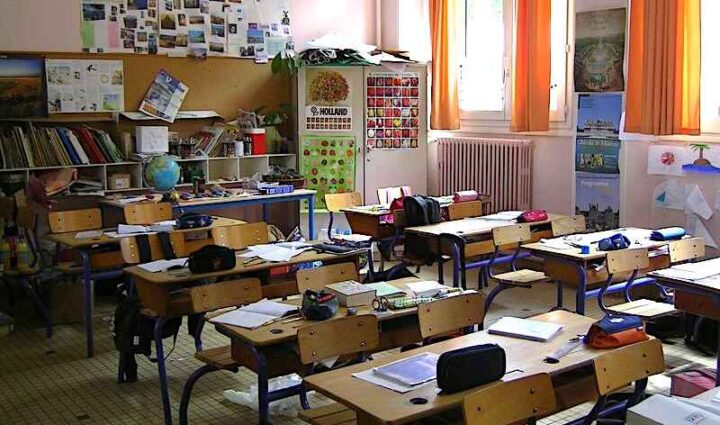 Rapport: Elever med innvandrings­bakgrunn under­presterer voldsomt i franske skoler