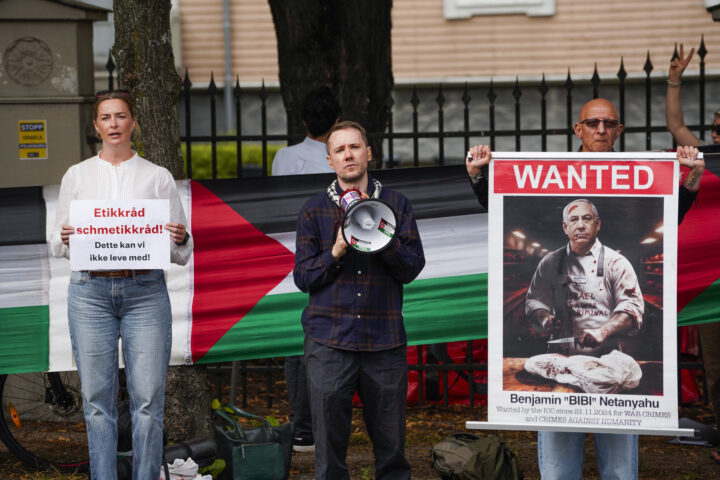 Stoltenberg på kollisjonskurs med sine egne