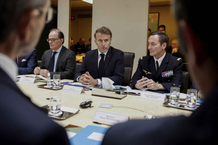 Fransk toppgeneral sier landet må være «forberedt på å miste barn» i kamp mot Russland