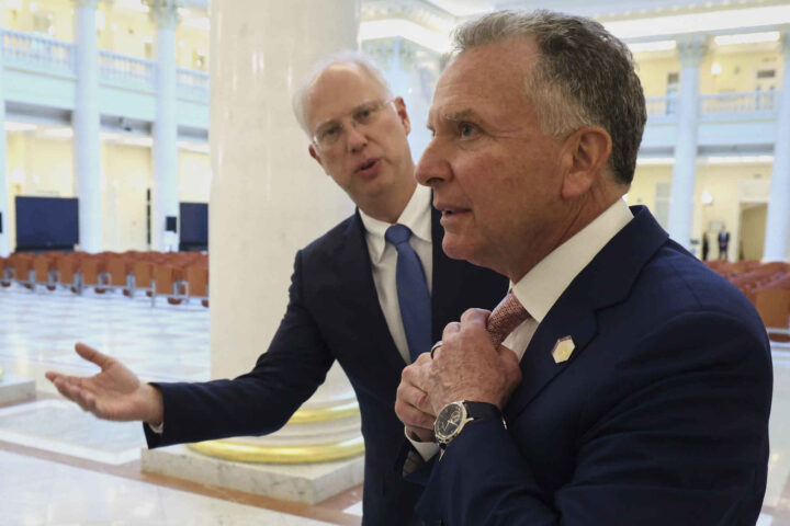 Merz: Det er bare Trump som vil slippe Putin inn igjen i G7