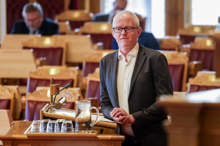 SV vil svi av 17 milliarder mer enn Ap på grønn omstilling