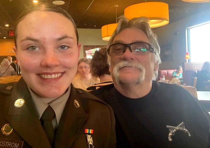 En av Nasjonal&shy;gardens soldater som ble skutt er død