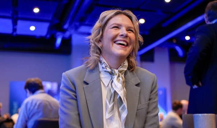 FrP størst på ny måling – Ap ned, Høyre opp